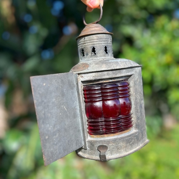 Antique 1913 Perko Triplex Nautical Lantern Glass Ship Lamp Maritime Light - Picture 3 of 14